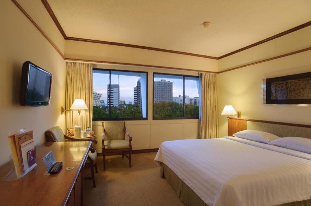Hotel Elmi 4*