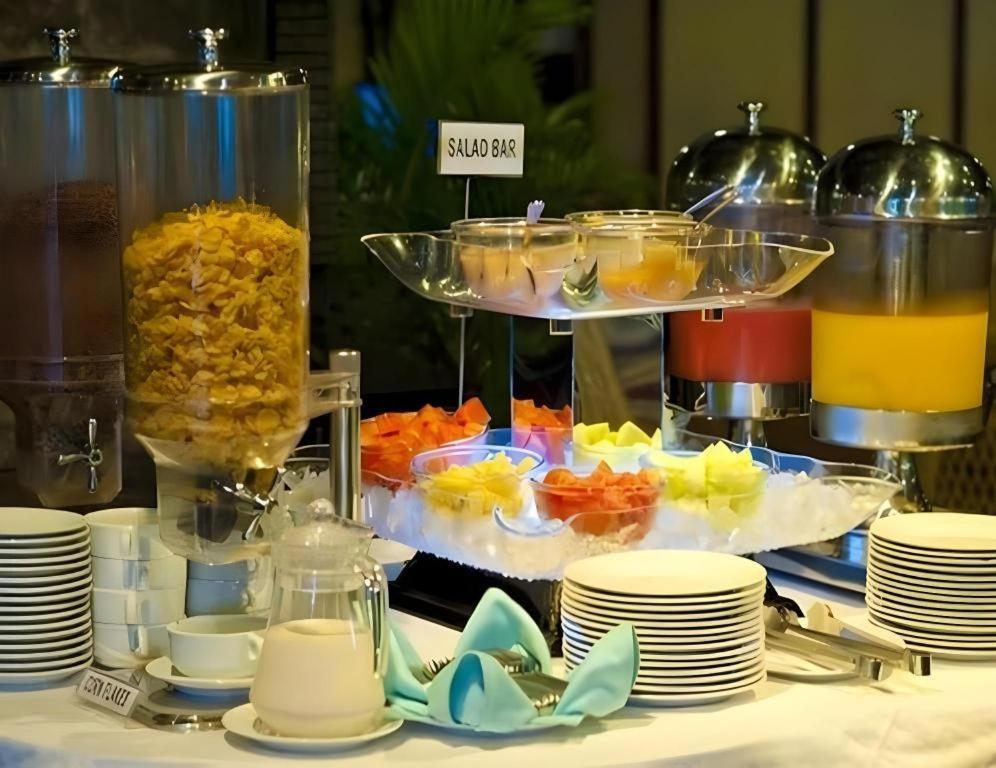 Hotel Elmi 4*