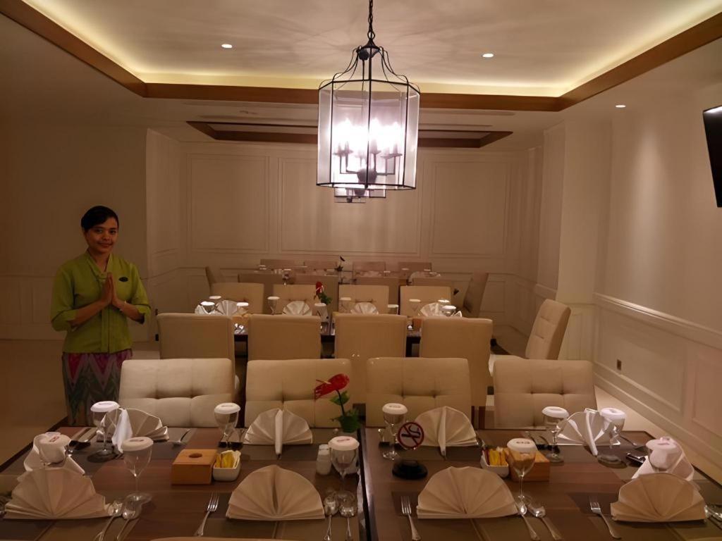 Hotel Elmi Surabaya